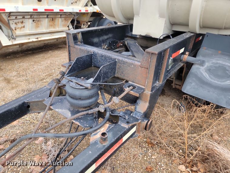 image for item KU9094 1984 Fruehauf end dump pup trailer