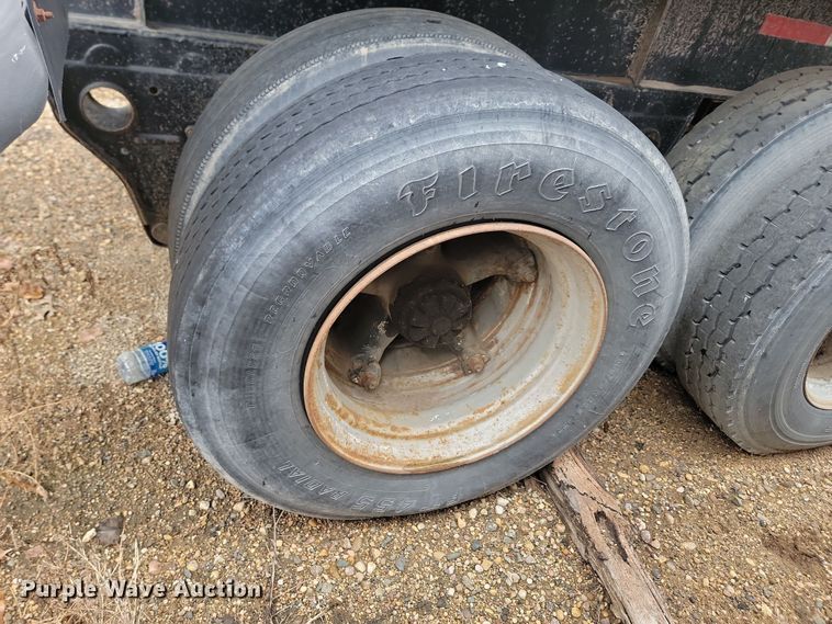 image for item KU9094 1984 Fruehauf end dump pup trailer