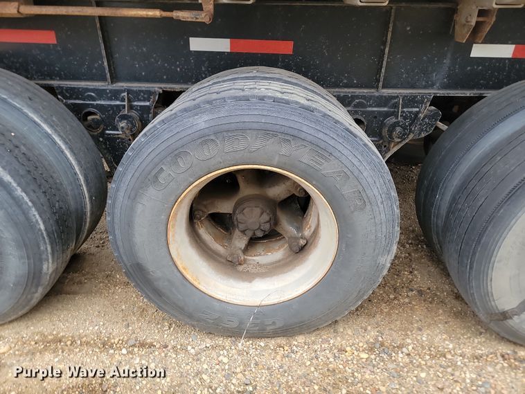 image for item KU9094 1984 Fruehauf end dump pup trailer