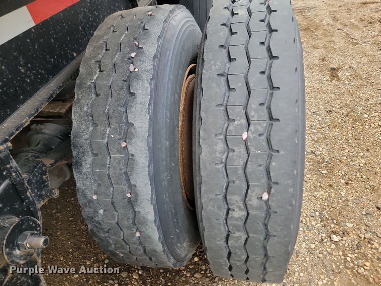 image for item KU9094 1984 Fruehauf end dump pup trailer