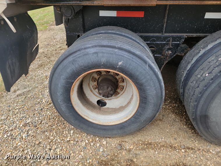 image for item KU9094 1984 Fruehauf end dump pup trailer