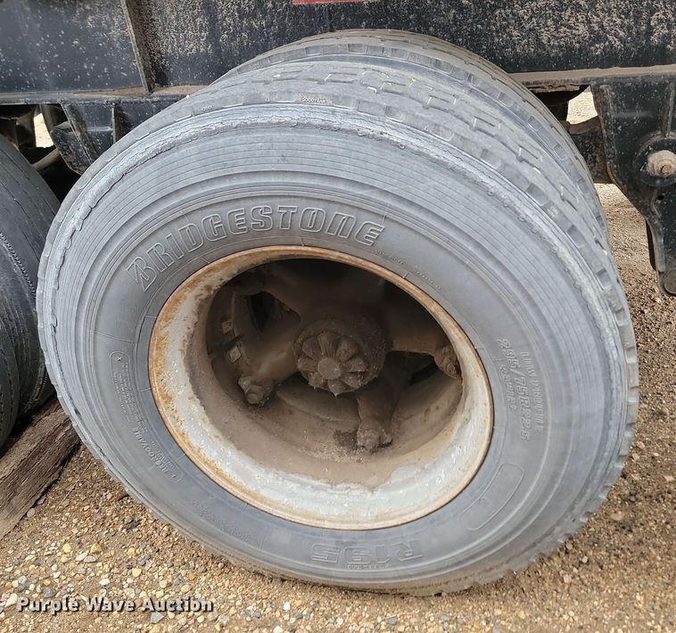 image for item KU9094 1984 Fruehauf end dump pup trailer