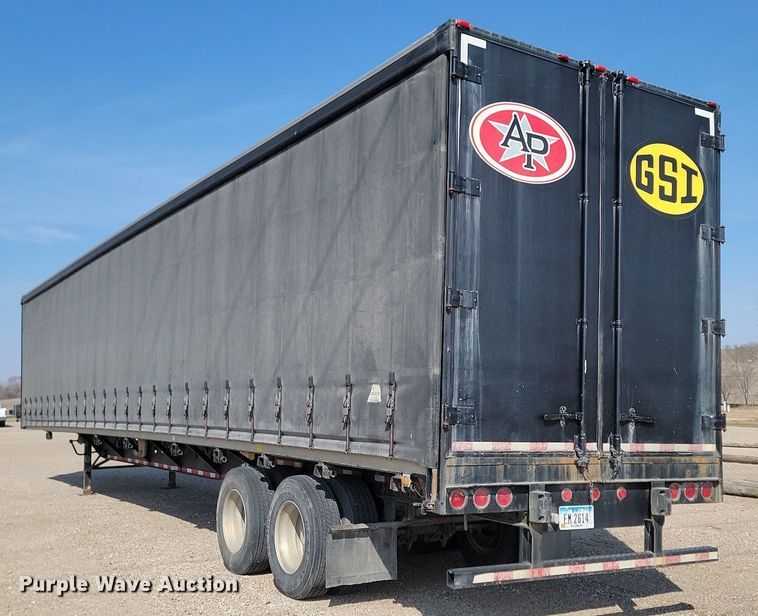 image for item LA9755 2004 Fontaine  IFTW-6-5053SLWK-CS side curtain trailer