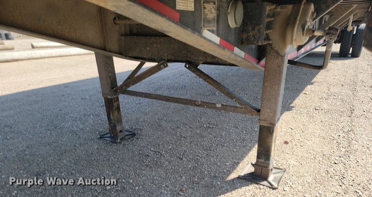 image for item LA9755 2004 Fontaine  IFTW-6-5053SLWK-CS side curtain trailer