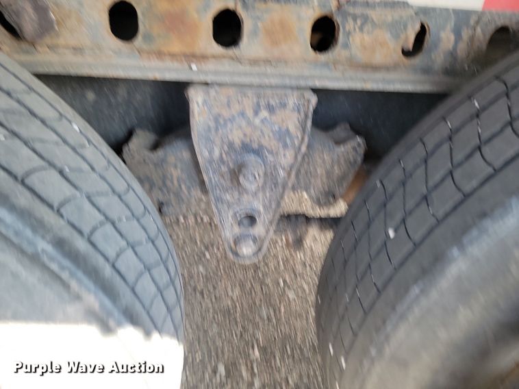 image for item LA9755 2004 Fontaine  IFTW-6-5053SLWK-CS side curtain trailer