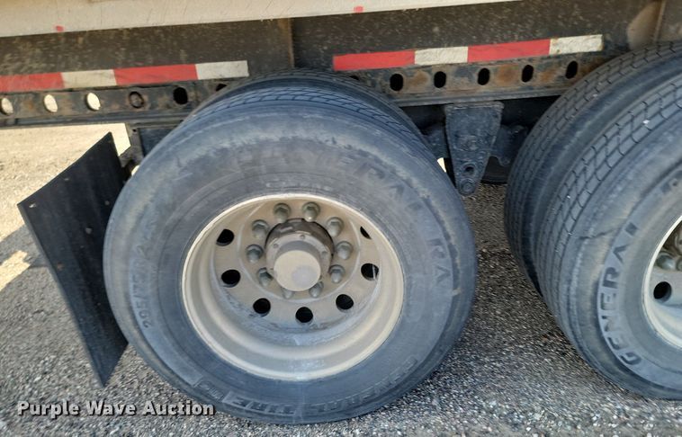 image for item LA9755 2004 Fontaine  IFTW-6-5053SLWK-CS side curtain trailer