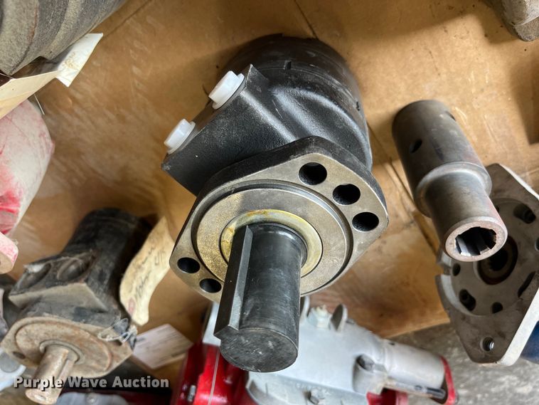 image for item LD9340 Approximately 12 PTO pumps