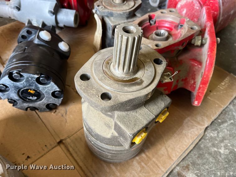 image for item LD9340 Approximately 12 PTO pumps