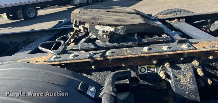 image for item LO9507 2005 Peterbilt  379 semi truck