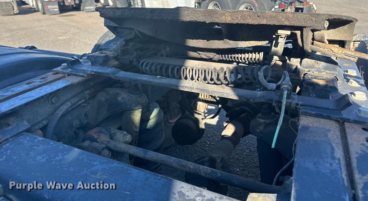 image for item LO9507 2005 Peterbilt  379 semi truck