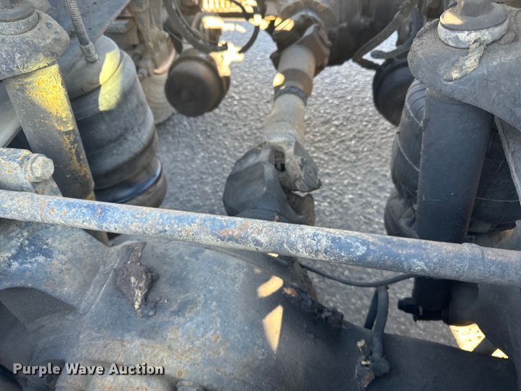 image for item LO9507 2005 Peterbilt  379 semi truck