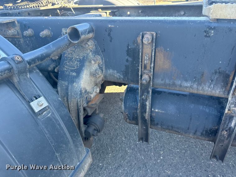 image for item LO9507 2005 Peterbilt  379 semi truck