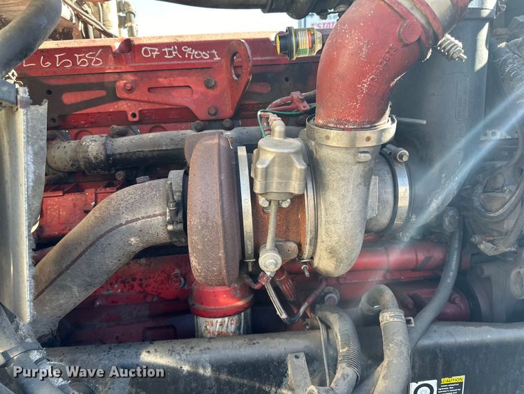 image for item LO9507 2005 Peterbilt  379 semi truck