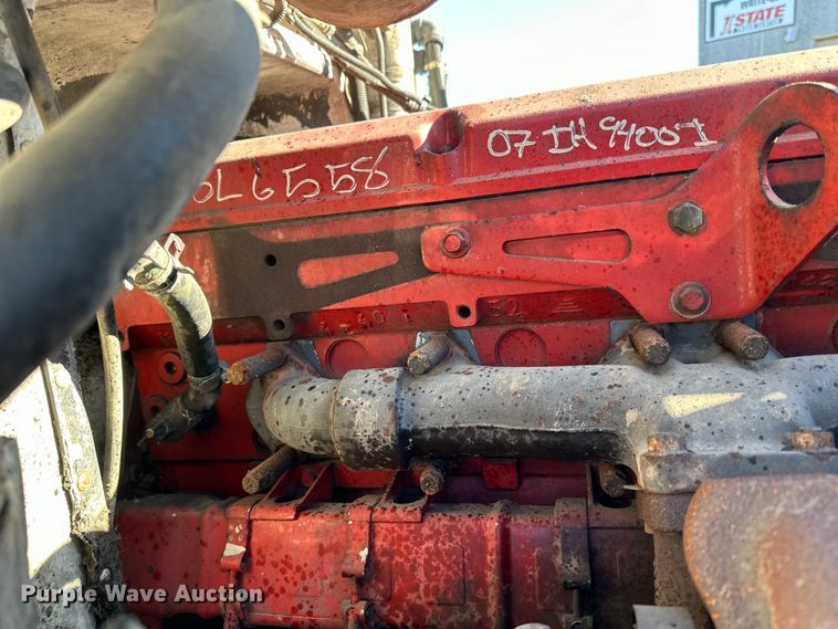 image for item LO9507 2005 Peterbilt  379 semi truck