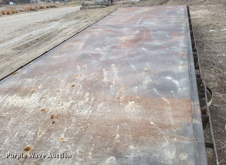 image for item MJ9011 Knapheide  flatbed