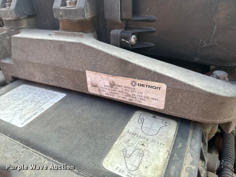 image for item NF9429 2014 Freightliner  Cascadia  semi truck