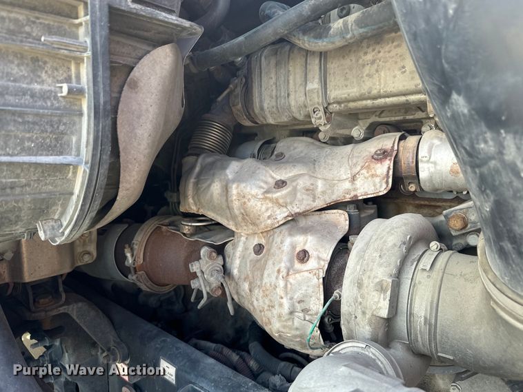 image for item NF9429 2014 Freightliner  Cascadia  semi truck