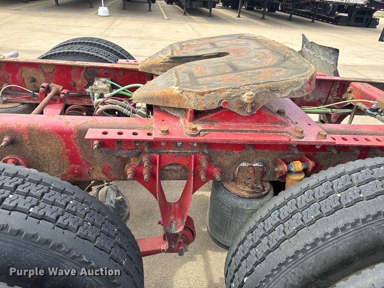 image for item NF9430 2007 International  9400i semi truck