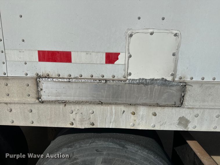 image for item NF9431 2002 Great Dane 7411TP-SA dry van trailer