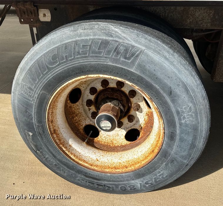 image for item NF9431 2002 Great Dane 7411TP-SA dry van trailer