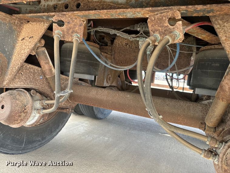 image for item NF9431 2002 Great Dane 7411TP-SA dry van trailer