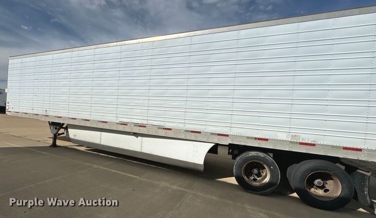 image for item NF9433 2006 Utility  VS2RA refrigerated van trailer