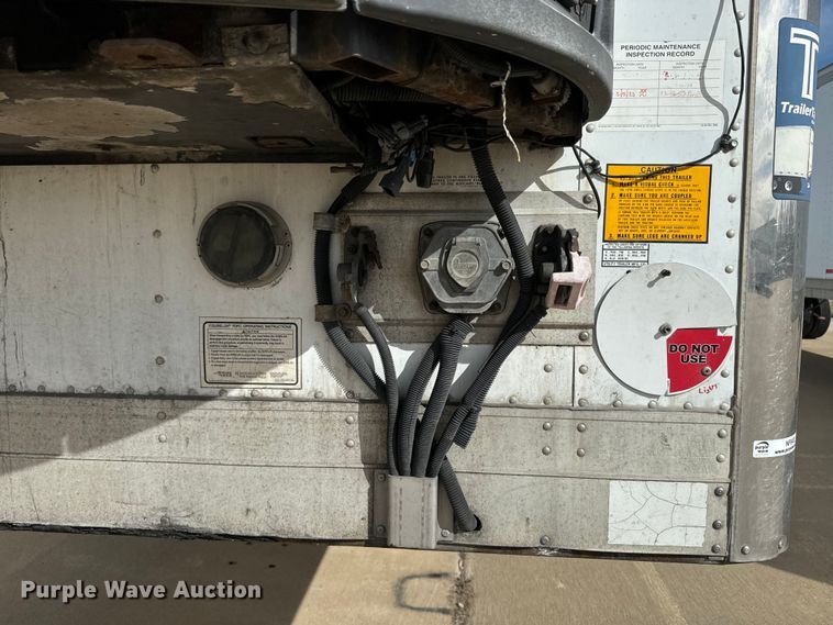 image for item NF9433 2006 Utility  VS2RA refrigerated van trailer