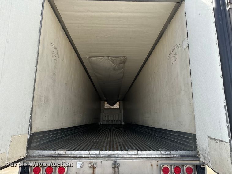 image for item NF9433 2006 Utility  VS2RA refrigerated van trailer