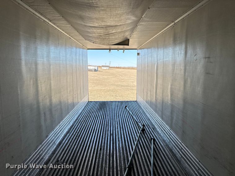 image for item NJ9386 2012 Great Dane SUP-1114-31053 refrigerated van trailer