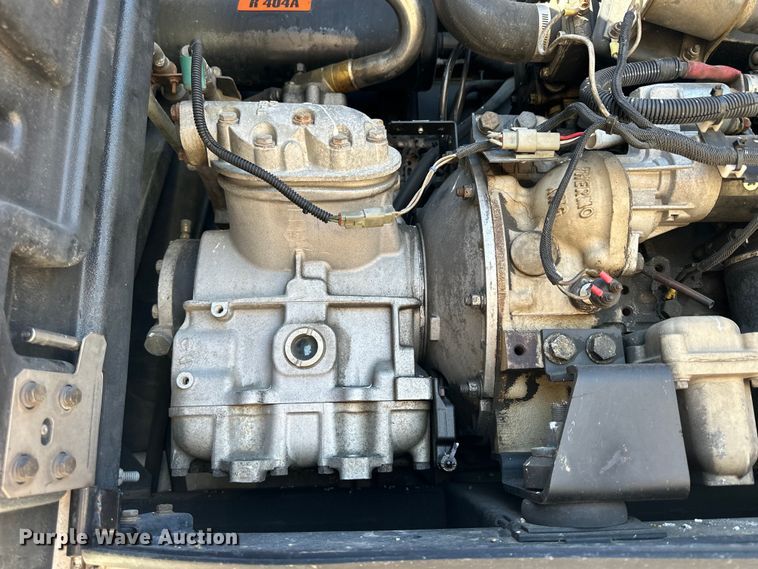 image for item NJ9386 2012 Great Dane SUP-1114-31053 refrigerated van trailer