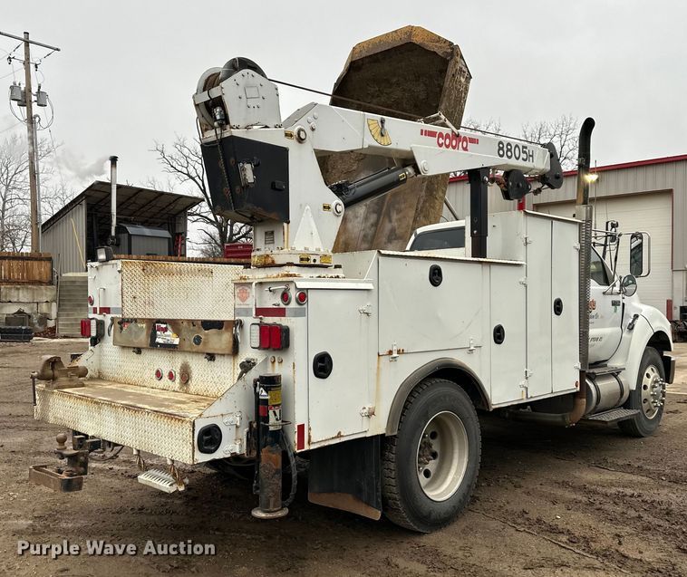 image for item NT9008 2005 Ford  F750 utility / service truck