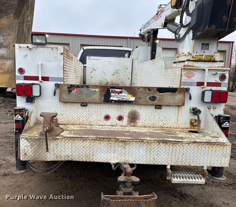 image for item NT9008 2005 Ford  F750 utility / service truck