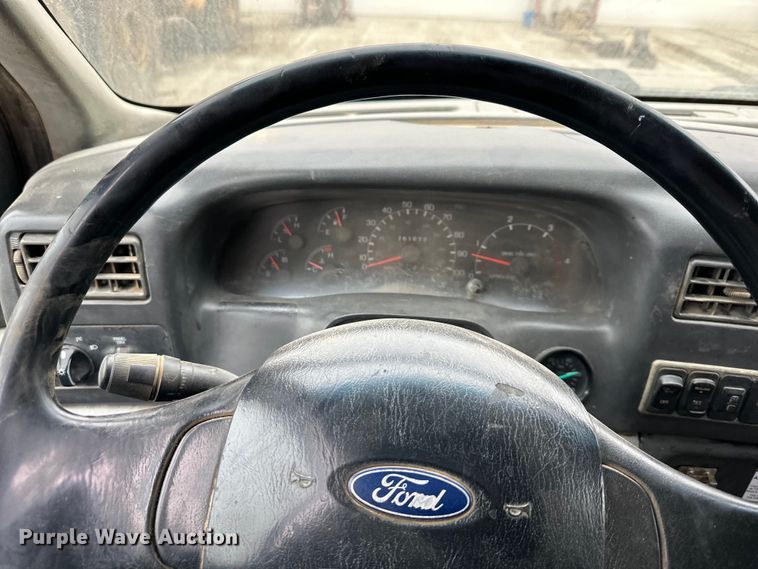 image for item NT9008 2005 Ford  F750 utility / service truck