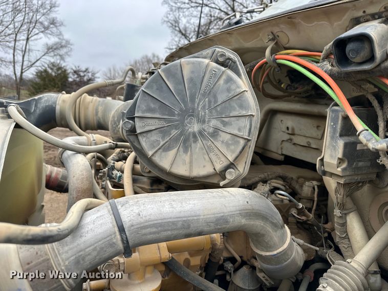 image for item NT9008 2005 Ford  F750 utility / service truck