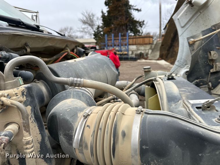 image for item NT9008 2005 Ford  F750 utility / service truck