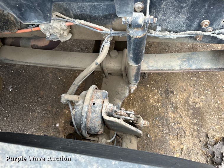 image for item NT9008 2005 Ford  F750 utility / service truck