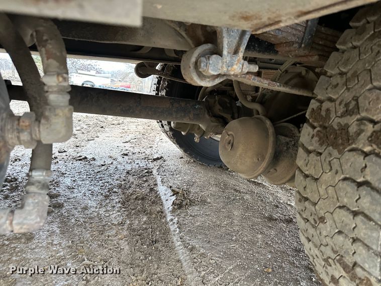 image for item NT9008 2005 Ford  F750 utility / service truck