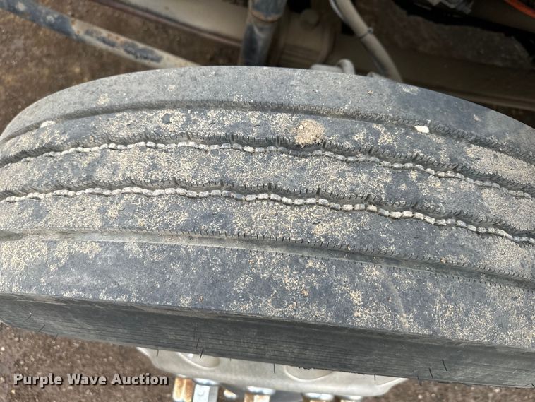 image for item NT9008 2005 Ford  F750 utility / service truck