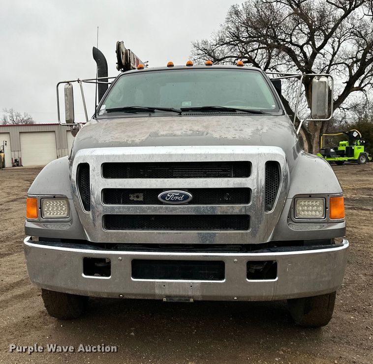 image for item NT9010 2005 Ford F650 utility / service truck