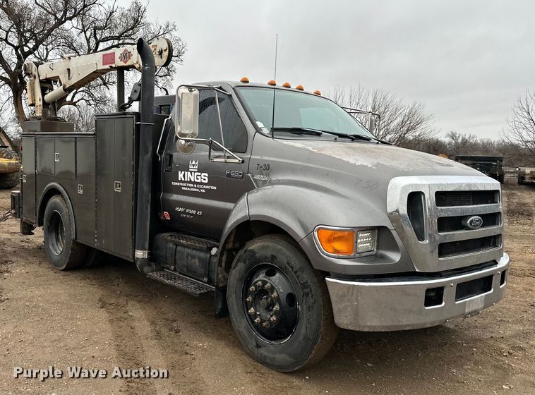 image for item NT9010 2005 Ford F650 utility / service truck