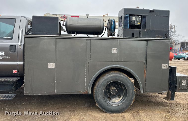 image for item NT9010 2005 Ford F650 utility / service truck