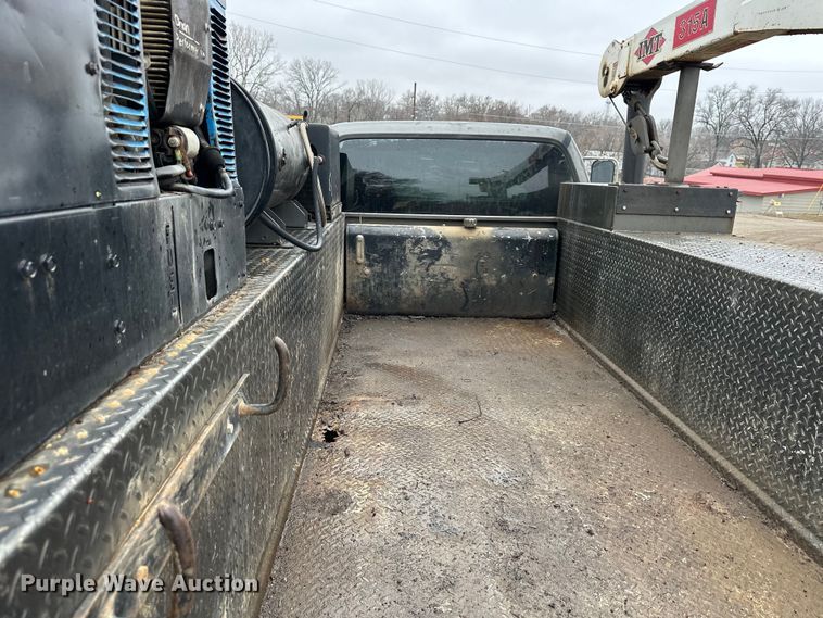 image for item NT9010 2005 Ford F650 utility / service truck