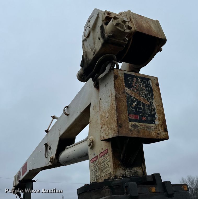 image for item NT9010 2005 Ford F650 utility / service truck