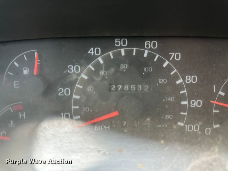 image for item NT9010 2005 Ford F650 utility / service truck