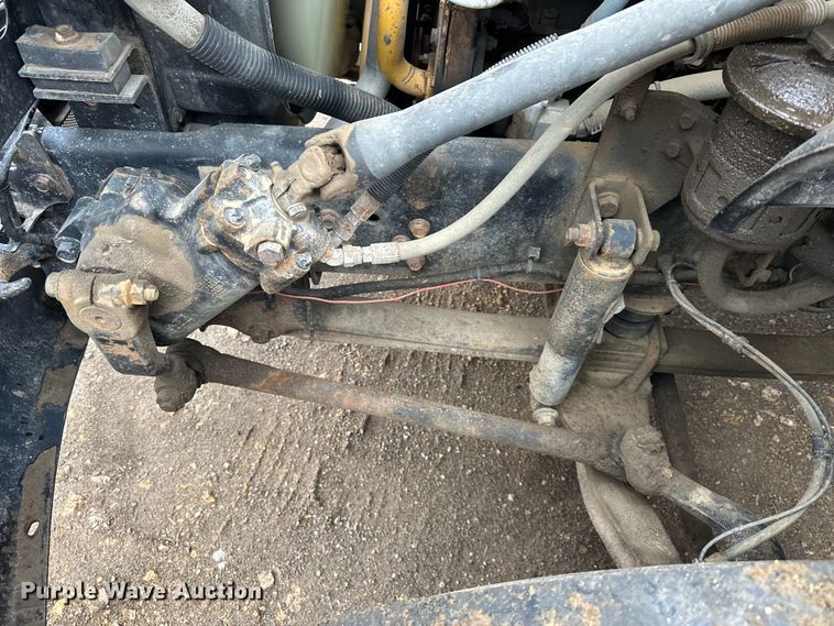 image for item NT9010 2005 Ford F650 utility / service truck