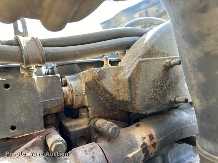 image for item OA9687 1999 Volvo semi truck