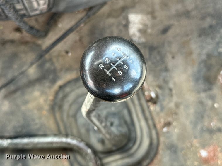 image for item OJ9674 1996 Ford L9000 Aeromax semi truck