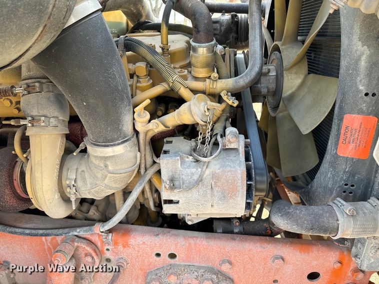 image for item OJ9674 1996 Ford L9000 Aeromax semi truck