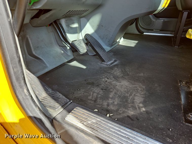 image for item OK9794 2020 Kenworth  T680 semi truck