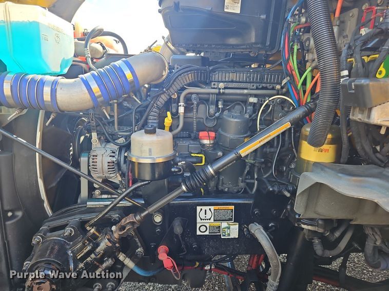 image for item OK9794 2020 Kenworth  T680 semi truck